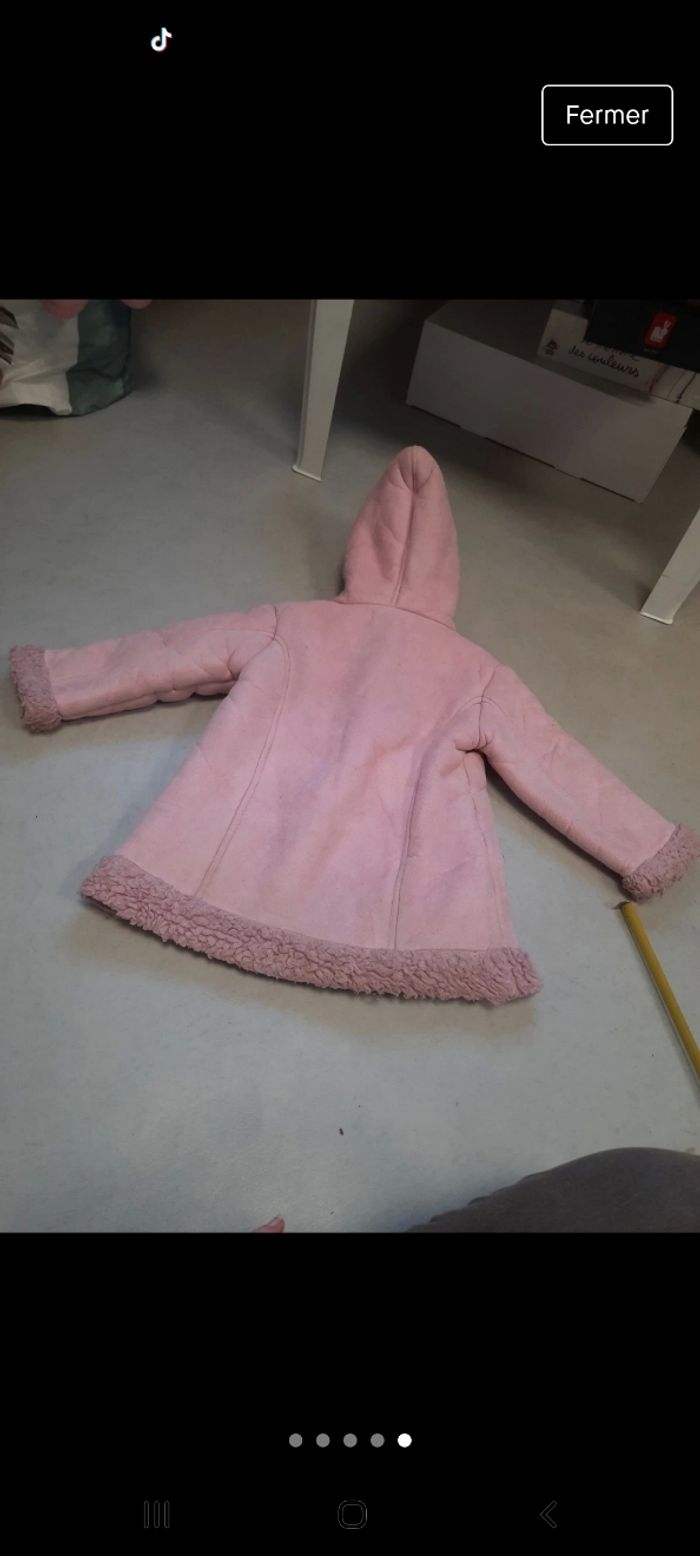Manteau rose moumoute - photo numéro 3