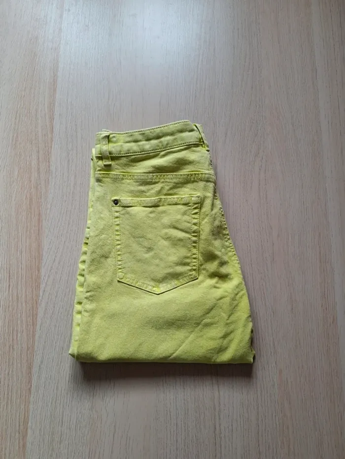 Pantalon en jean coloré - photo numéro 5