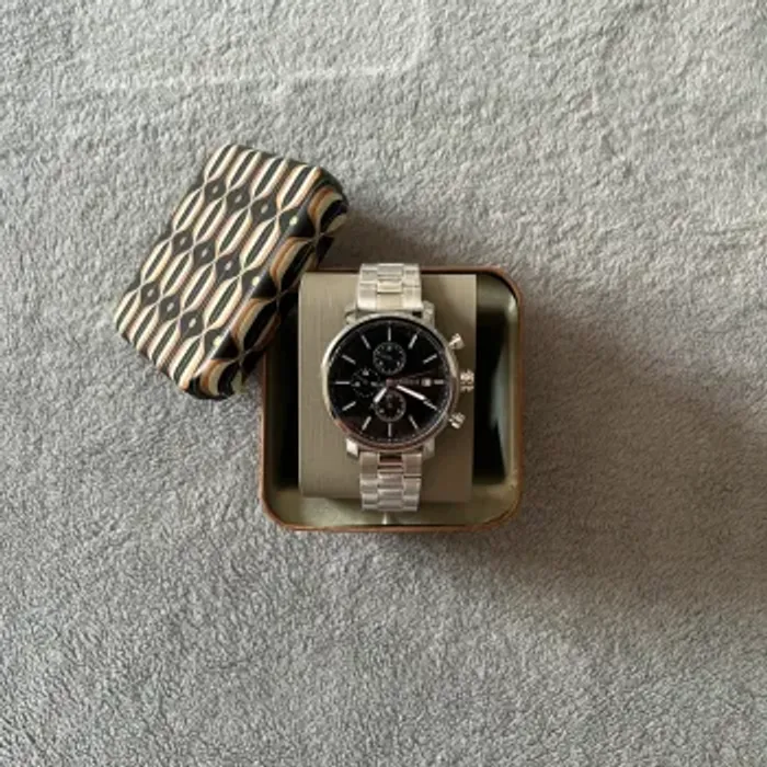 Montre Fossil 42mm homme argent cadran noir