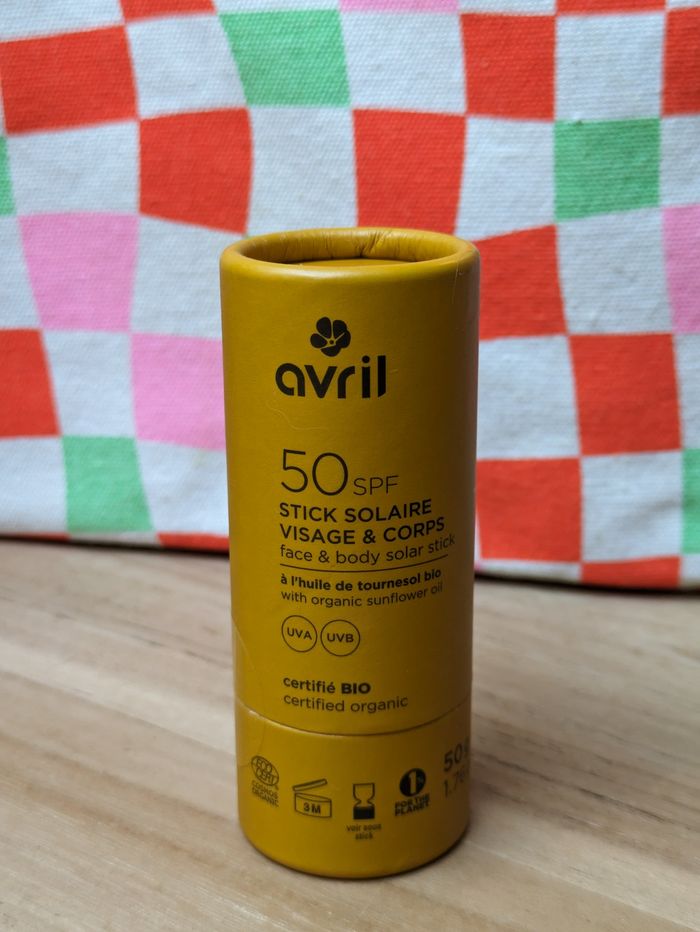 Avril stick solaire visage et corps SPF50 petit format 50g - photo numéro 4