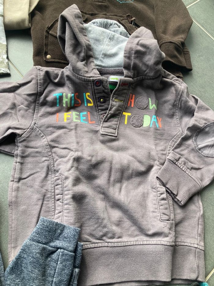 Lot de 13 articles taille 4 ans - photo numéro 5