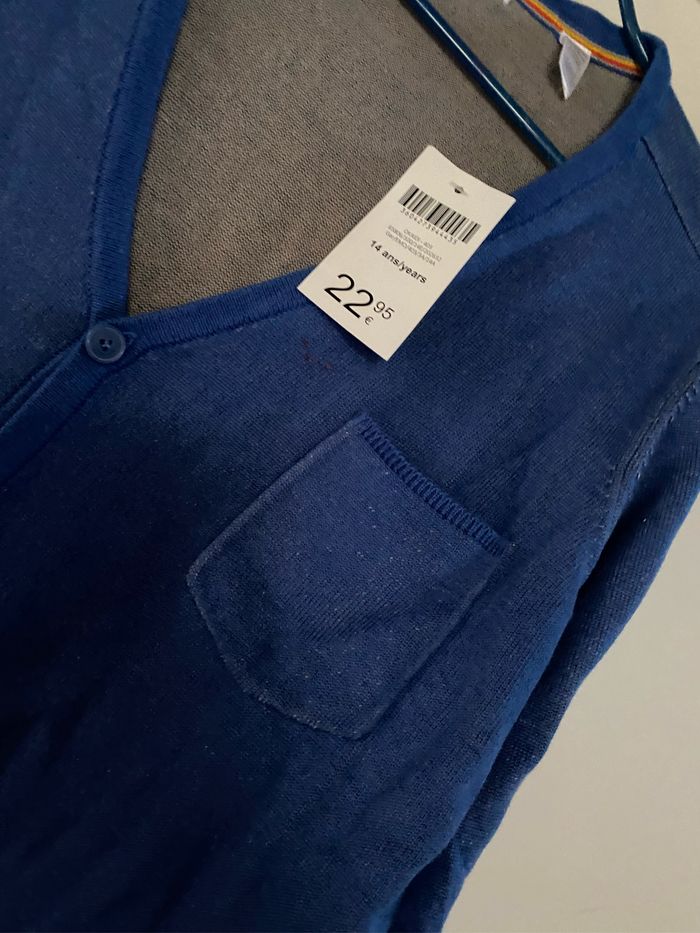 Gilet Okaidi taille 14 ans Neuf - photo numéro 5