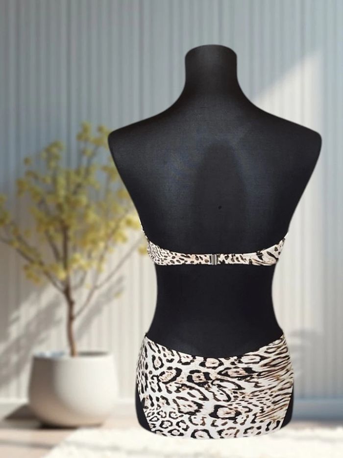 Maillot de bain 2 pièces imprimé léopard – Roidal – Taille 42 / 95B - photo numéro 4
