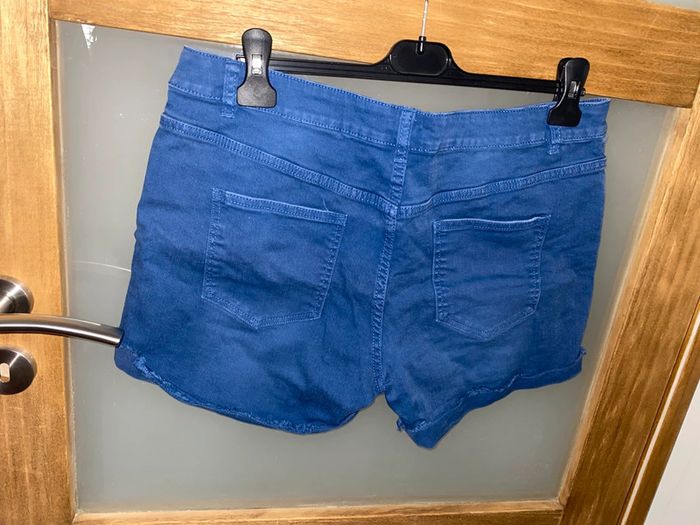 Short en jean kiabi taille 44 - photo numéro 5