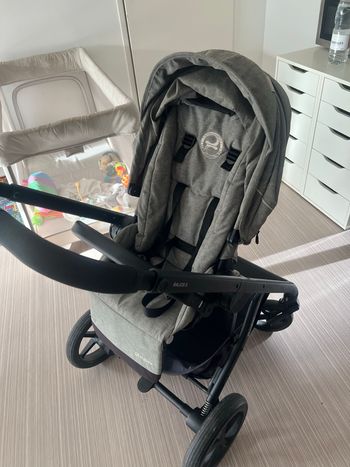 URG pack naissance à 4 ans Poussette cybex balios S 