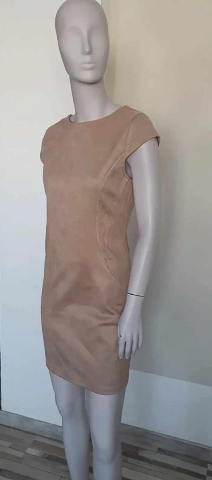 Robes - photo numéro 4
