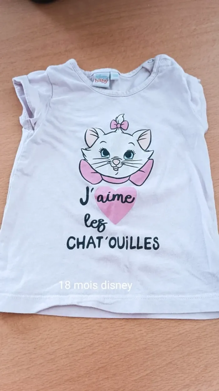 Disney tee shirt