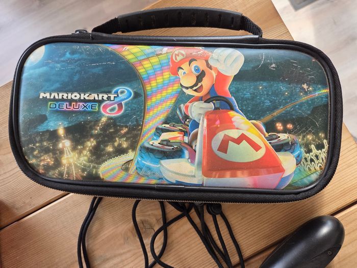 Nintendo Switch complète - photo numéro 4