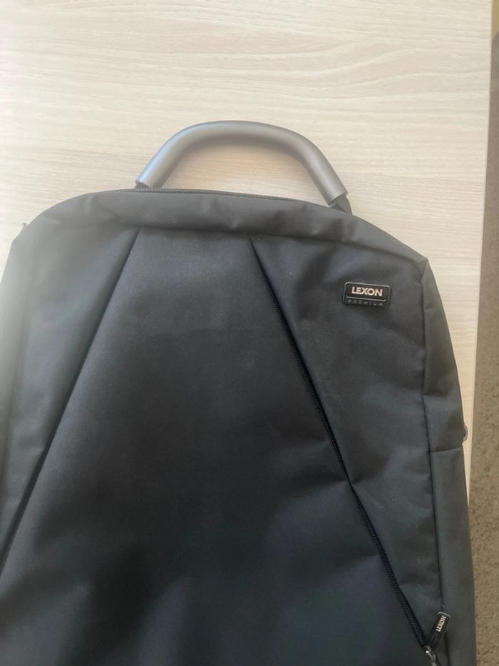 Sac à dos informatique Lexon Premium slim en très bon état - photo numéro 2