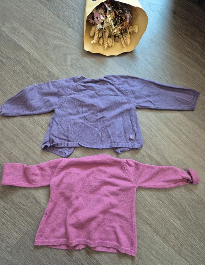 Lot de 2 gilets 9 mois - photo numéro 4