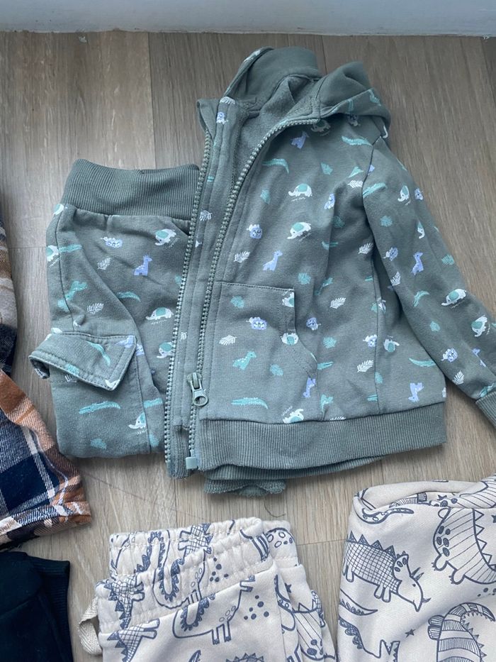 Ensemble garçon 24 mois - photo numéro 2