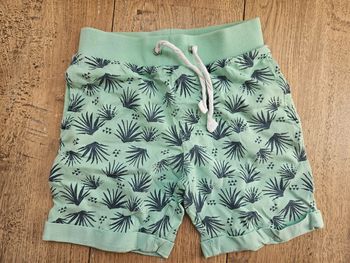 Short vert et bleu marine Lupilu 3-4 ans