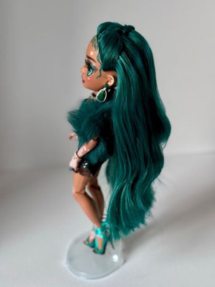 Jewel Rainbow High - photo numéro 6