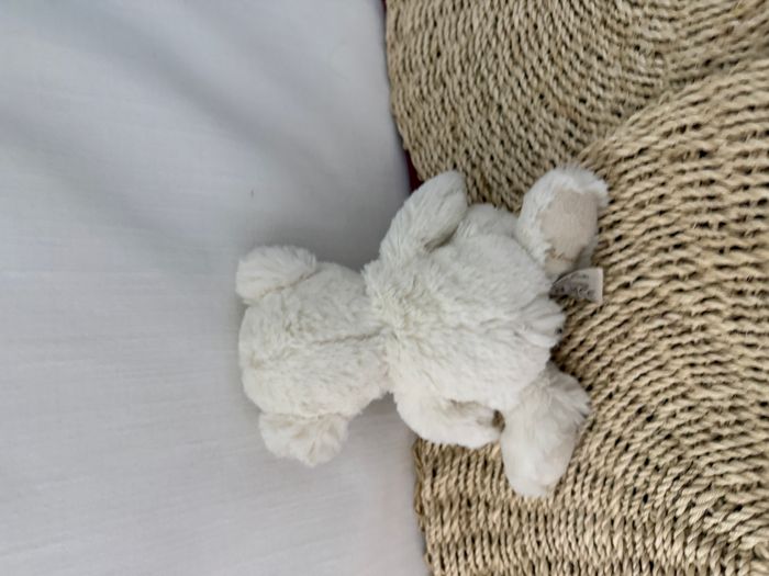 Bukowski Peluche ourson Caroline h21cm blanc avec noeuds beige - photo numéro 2