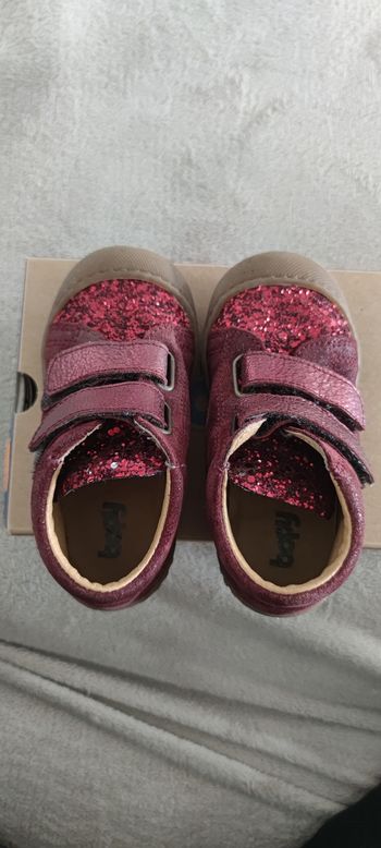 Chaussure Bopy à scratch bébé fille taille 23