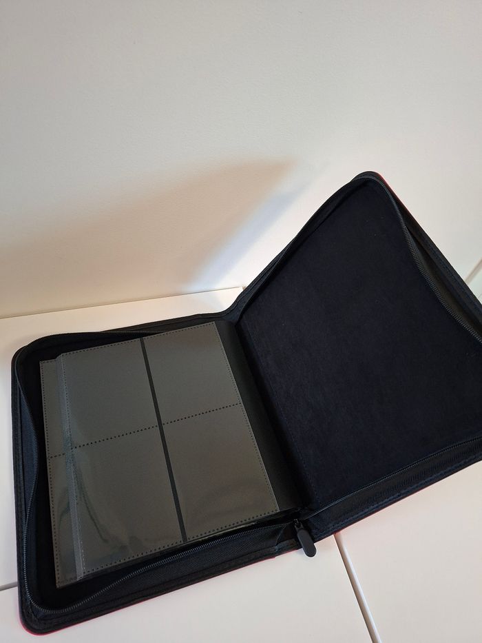 Classeur zip 128 toploaders Pokémon et autres TCG Coloris rouge 🟥 - photo numéro 4