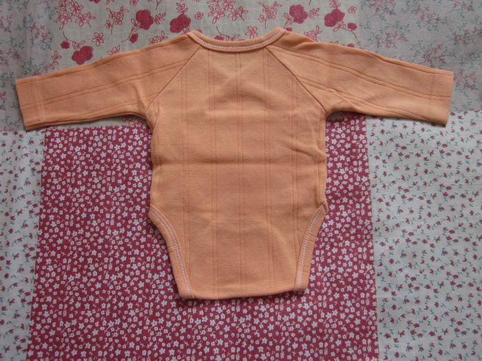 Body croisés manches longues taille Naissance - photo numéro 3