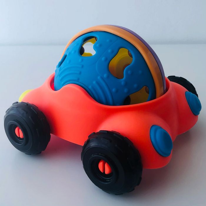 Voiture avec grelot Jouet 1er age - photo numéro 4