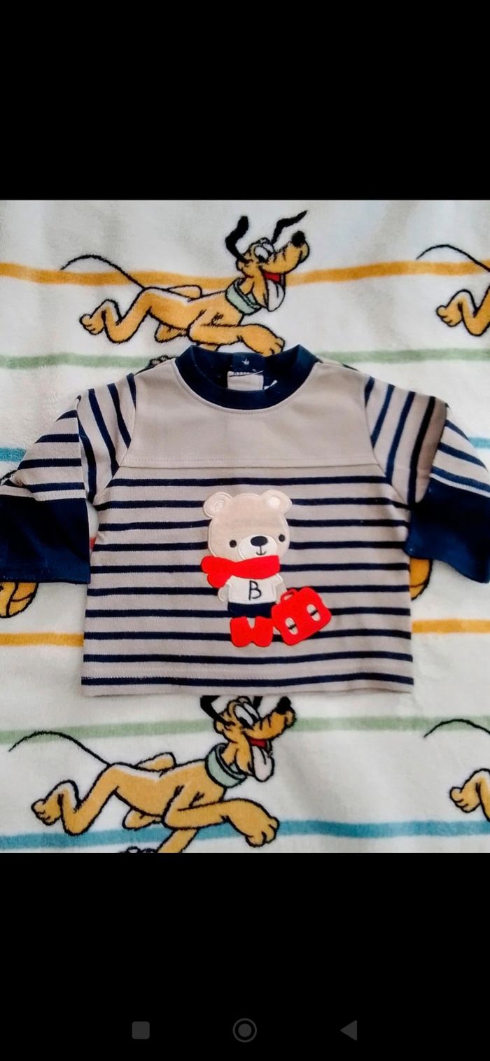 Petit pull bebe