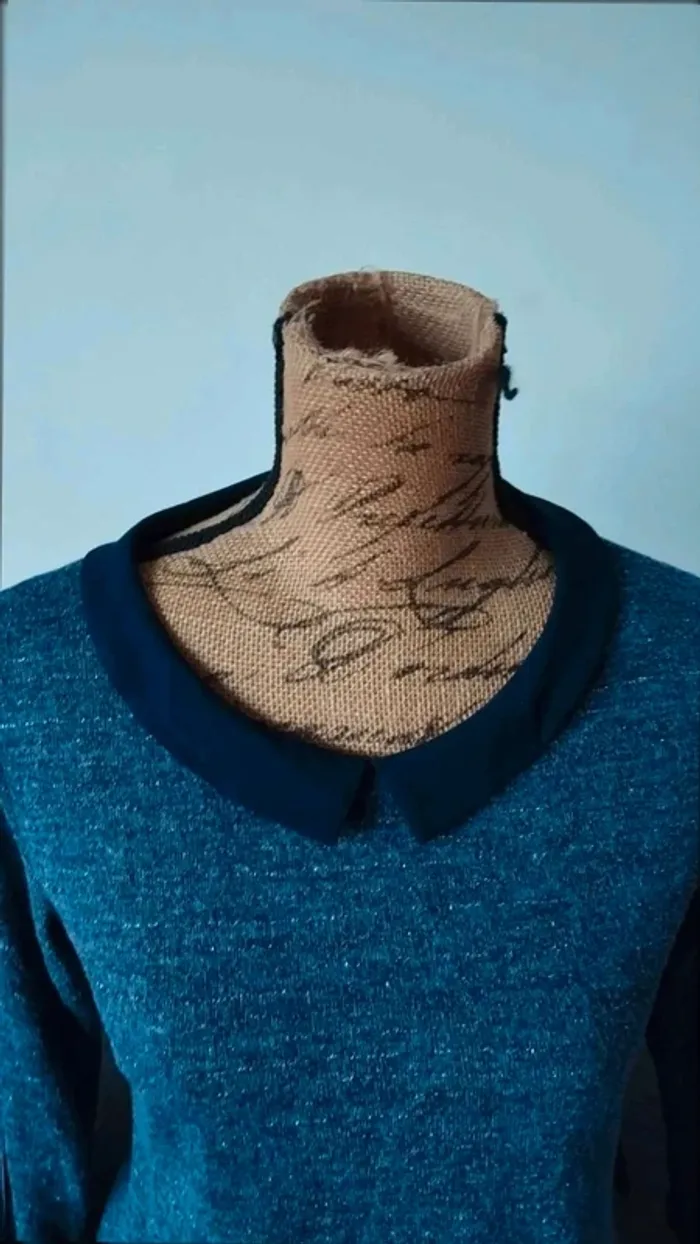 Top  haut  manches  3/4 armand Thierry taille  1 bleu - photo numéro 3