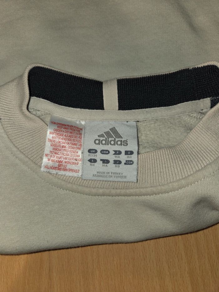 Pull Adidas rétro - photo numéro 3