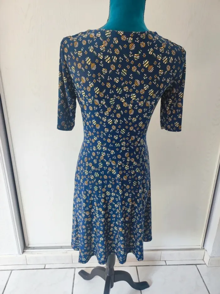 Robe taille 36 - photo numéro 3