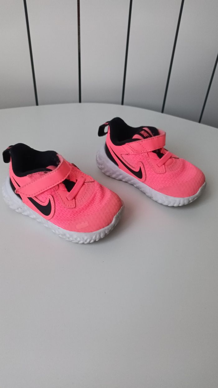 Basket taille 19,5 - photo numéro 2