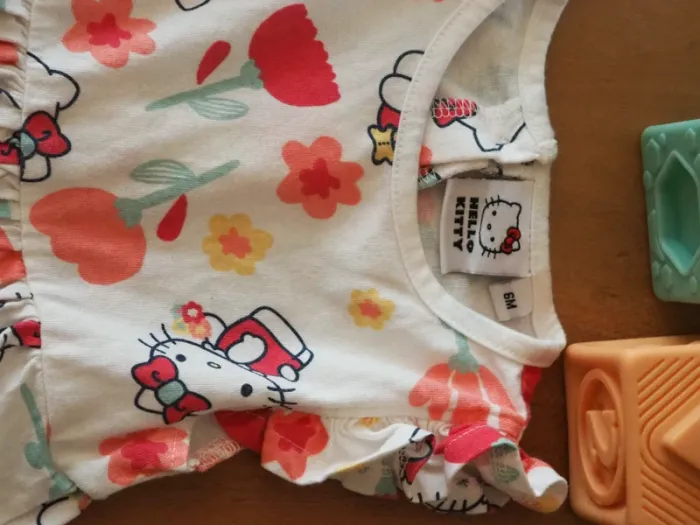 Robe Hello kitty - photo numéro 2