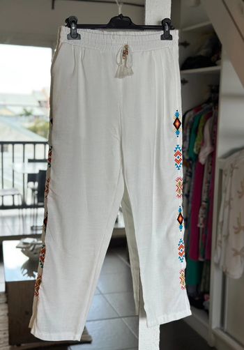 Pantalon ample en lin blanc, brodés colorés T.U (36/38) Made in Italy