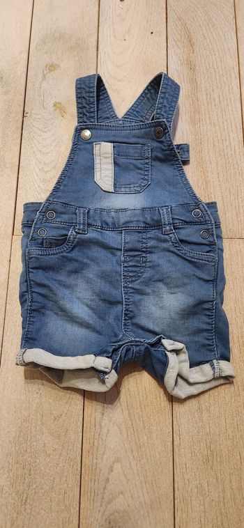 Salopette courte printemps/été garçon taille 6 mois (68cm)
