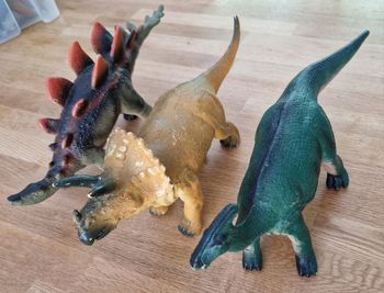 Lot de 3 dinosaures