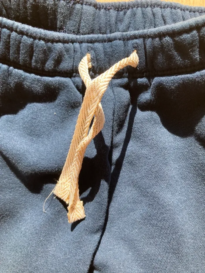 Lot de 2 pantalons fille 6 ans - photo numéro 3