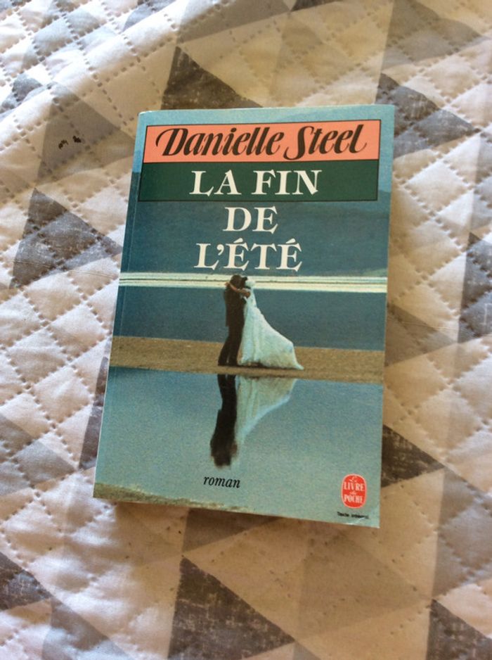 #la fin de l’été par Danielle Steel - photo numéro 2