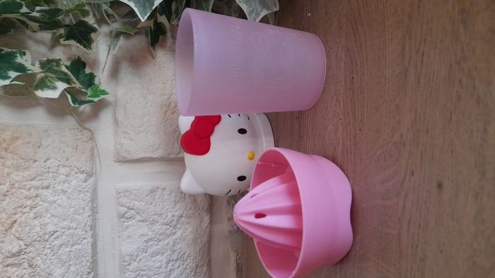 Presse-agrumes manuel Hello Kitty 2015 - photo numéro 5