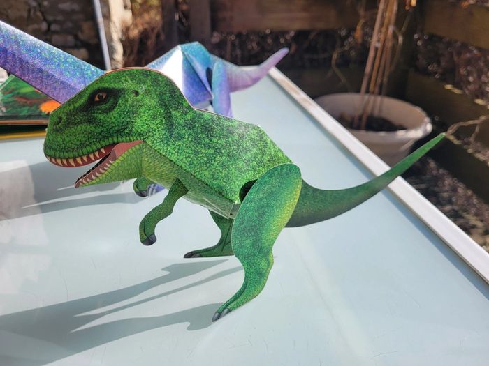 Magnifique livre animé Seuil Jeunesse Dinoparc, la préhistoire en 3D + modèles reduits dinosaures 53 - photo numéro 14