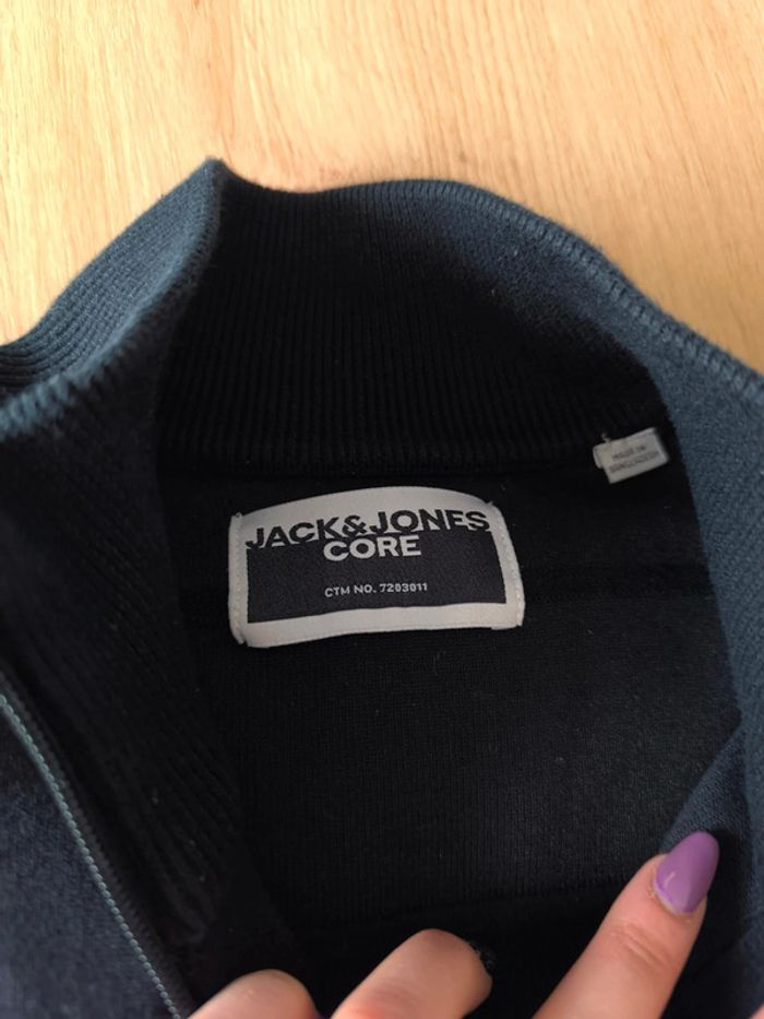 Gilet noir Jack and Jones , slim fit Taille S , neuf - photo numéro 5