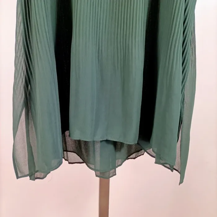 Zara Basic - Top plissé vert bouteille sans manches fluide taille S A1411 - photo numéro 3