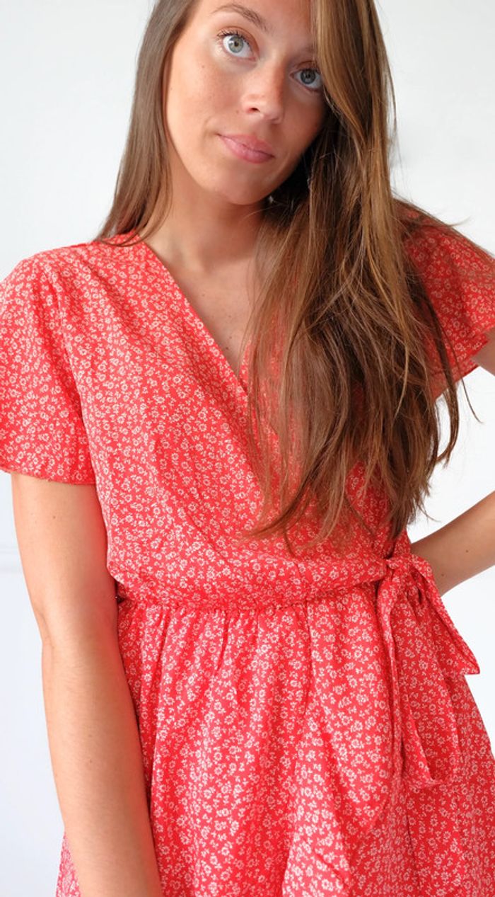 🌟 Combi short motifs fleurs rouge et blanche à nouer - photo numéro 3