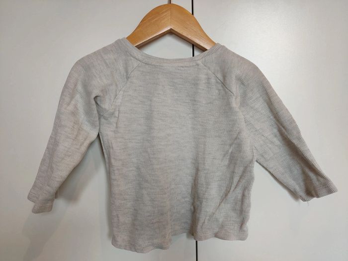 Sweat 18 mois - photo numéro 3