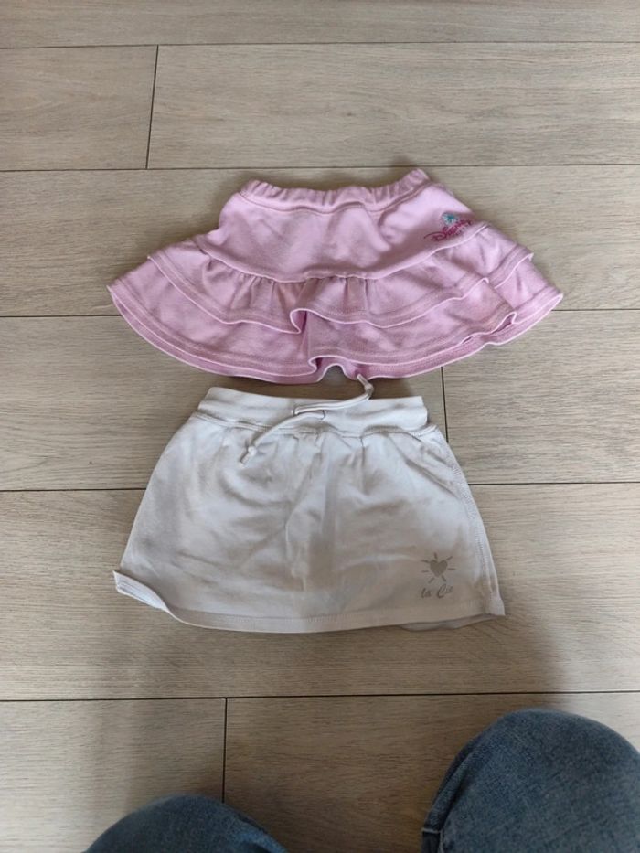 Lot de deux jupes bébé fille