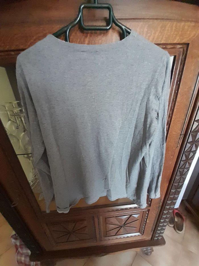 Veste intérieur grise et inscription blanches - photo numéro 2