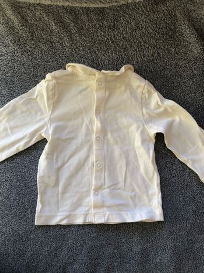 Petit haut manches longues col Claudine parfait état - photo numéro 2