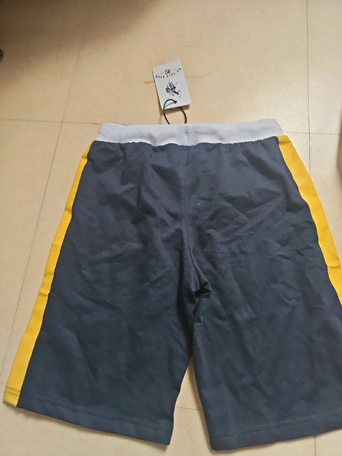 Short garçon 8 ans - photo numéro 4