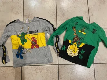 2 teeshirts Ninjago taille 110/116 cm manches longues