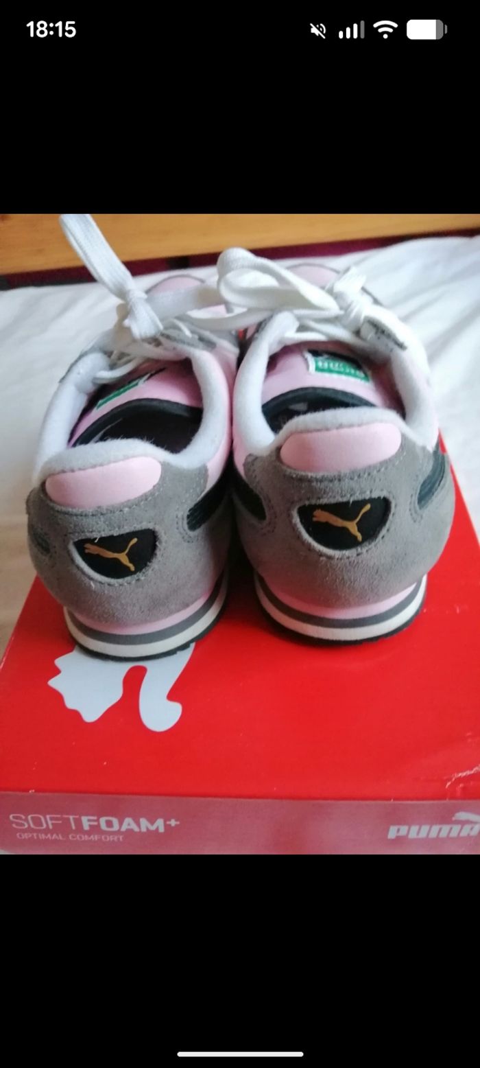 Baskets vintage Puma rose et daim gris et noir. Taille 38 - photo numéro 6