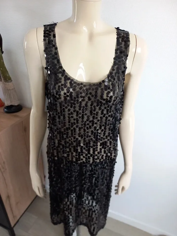 Robe noir transparente L - photo numéro 3