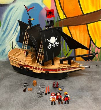 Bateau pirate playmobil 