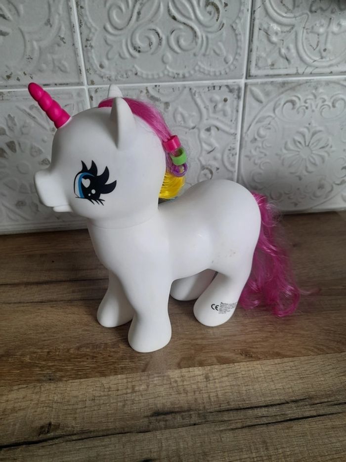 Licorne à coiffer - photo numéro 2