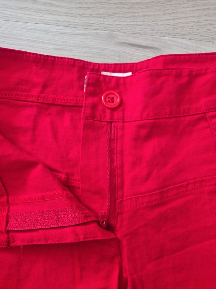 Short rouge - photo numéro 3