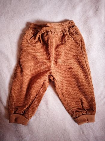 Pantalon marron Kiabi taille 2 ans